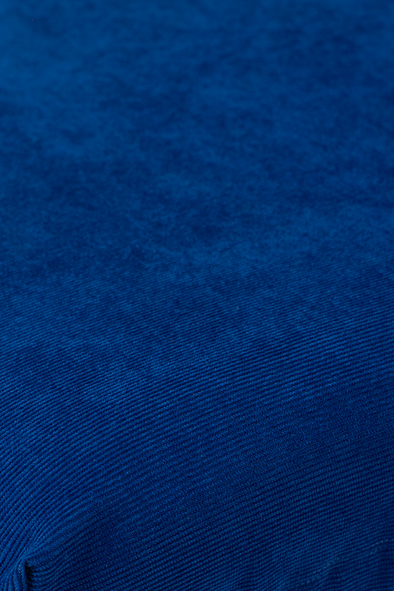 Pokrowiec na krzesło – Sztruks Tapicerski LUX Chabrowy / Royal Blue - obrazek 4